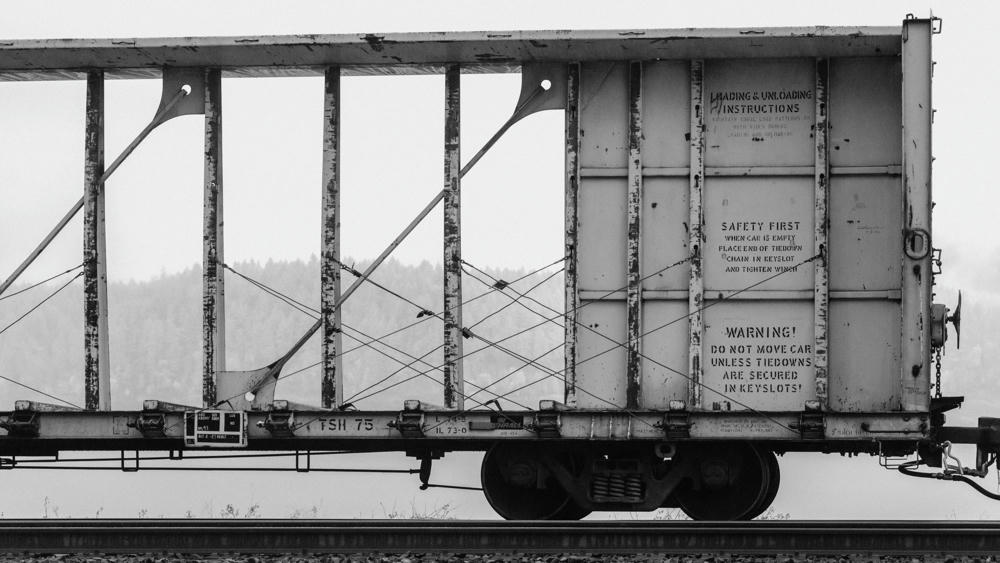 Railroad Wings